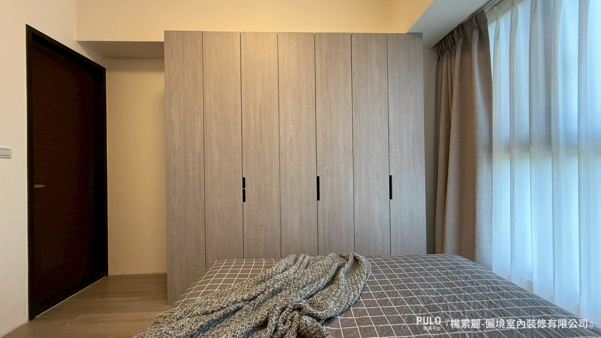 桃園室內設計實例｜22坪銀髮宅系統櫃規劃，樂齡友善的簡約輕裝潢-儷境室內裝修有限公司桃園室內設計 - PULO裝潢平台