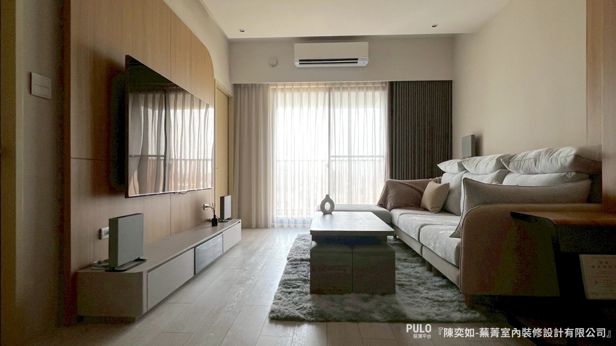 蕪菁室內裝修設計有限公司作品 - PULO裝潢平台 高雄室內設計,15坪新屋裝潢,溫潤木質打造實用小宅。蕪菁室內裝修設計有限公司作品 - PULO裝潢平台