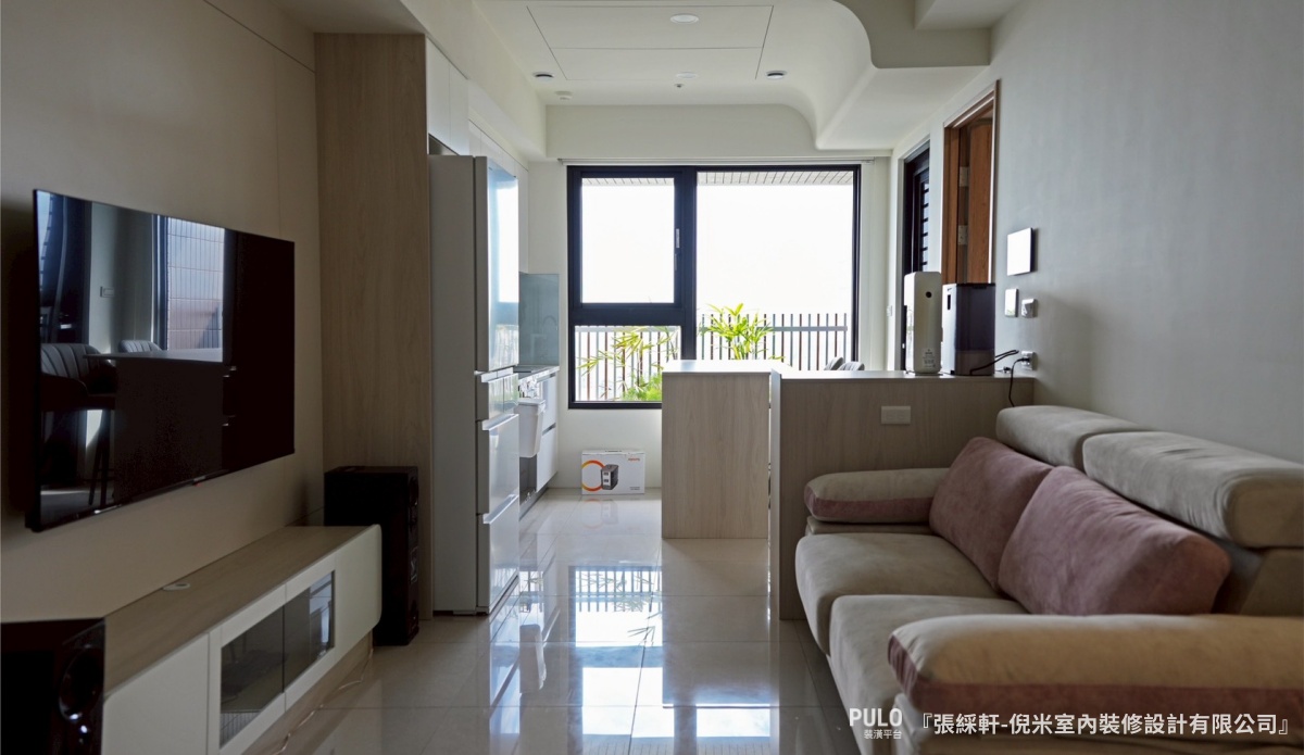 小坪數裝潢必看！台中室內設計案例：16坪白色系居家，用系統櫃與圓弧設計放大空間感-倪米室內裝修設計有限公司台中室內設計 - PULO裝潢平台
