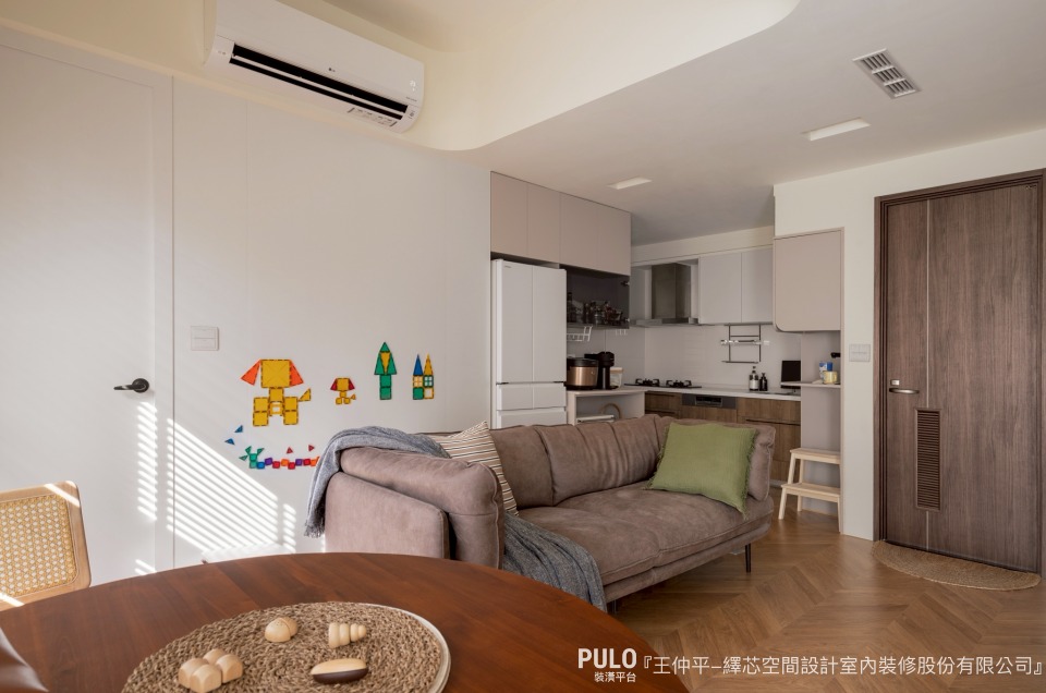 小坪數設計案例二：14坪，全新屋，現代鄉村風。繹芯空間設計室內裝修股份有限公司小坪數裝潢作品 - PULO裝潢平台