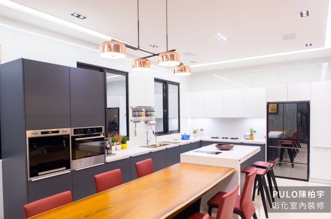 打造你的完美廚房，20款夢幻中島設計推薦！