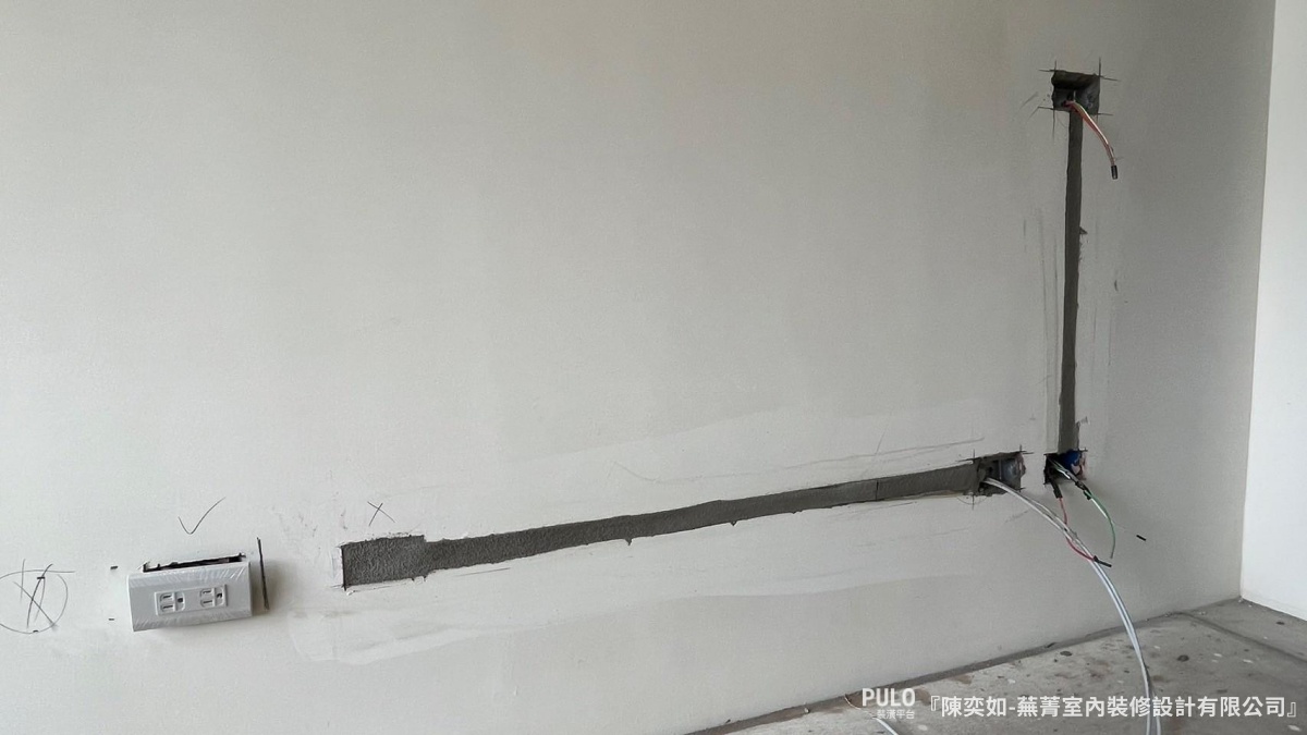 蕪菁室內裝修設計有限公司作品 - PULO裝潢平台 高雄室內設計,15坪新屋裝潢,溫潤木質打造實用小宅。蕪菁室內裝修設計有限公司作品 - PULO裝潢平台