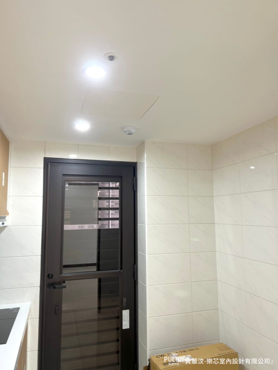 天花板裝潢、冷氣窗簾一次到位，桃園16坪輕裝潢花了多少費用？ - 樂芯室內設計有限公司作品 - PULO裝潢平台