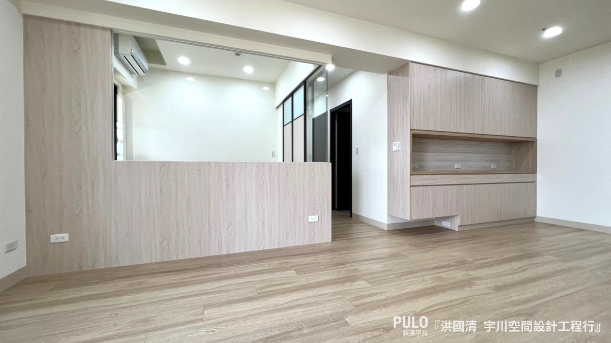 沒有精緻的設計、不用華麗的裝修，利用木作裝潢來完成空間的天、地、牆，也能打造出舒適自然的居家設計。宇川空間設計工程行作品- PULO裝潢平台