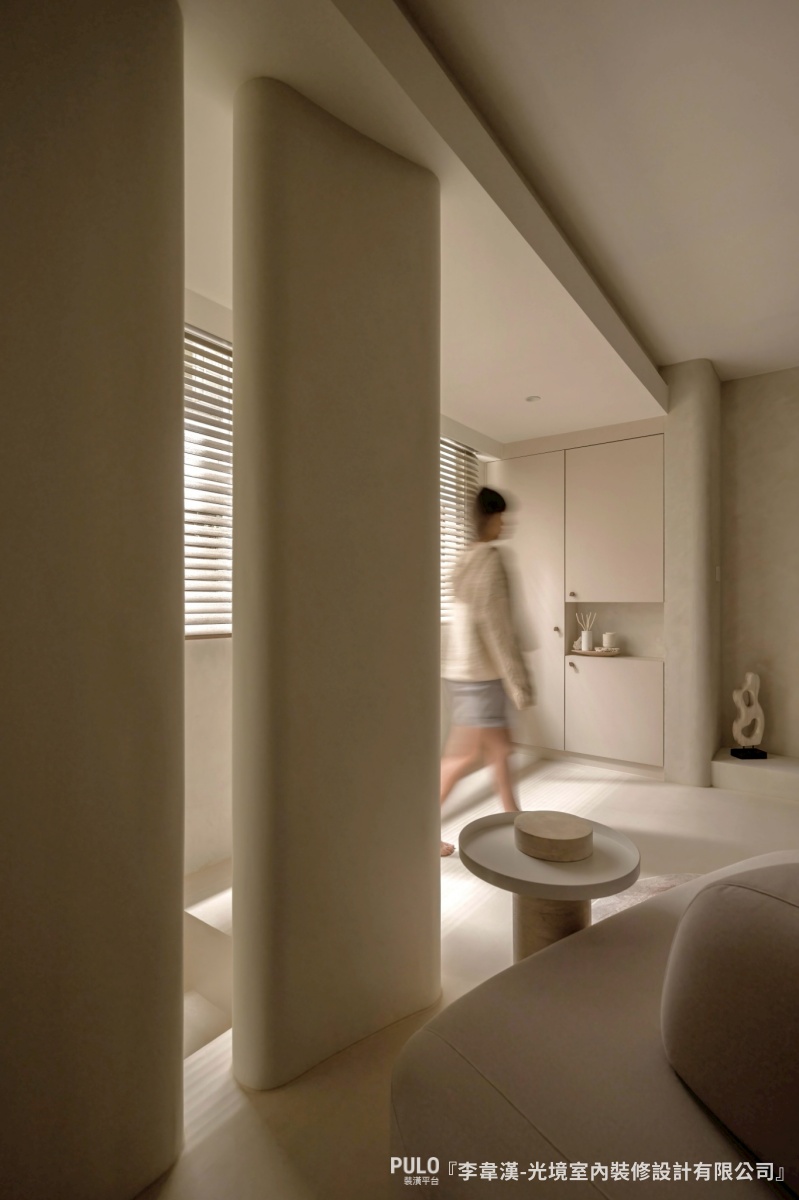 光境室內裝修設計有限公司侘寂風設計- PULO裝潢平台 侘寂風裝潢懶人包:3大元素與配色筆記,小坪數也能打造侘寂風客廳!光境室內裝修設計有限公司侘寂風設計- PULO裝潢平台