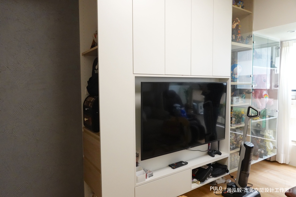 客廳電視櫃 - 杰美空間設計工作室台北老屋翻新作品 - PULO裝潢平台