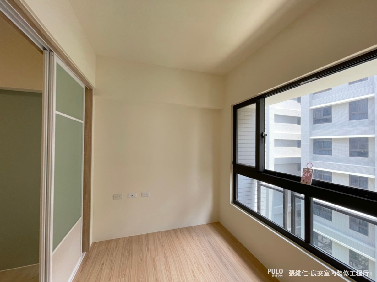 宸安室內裝修工程行台中油漆作品 - PULO裝潢平台 台中油漆輕裝潢案例:跳色牆搭配機能木作,打造清新實用宅-宸安室內裝修工程行台中油漆作品 - PULO裝潢平台