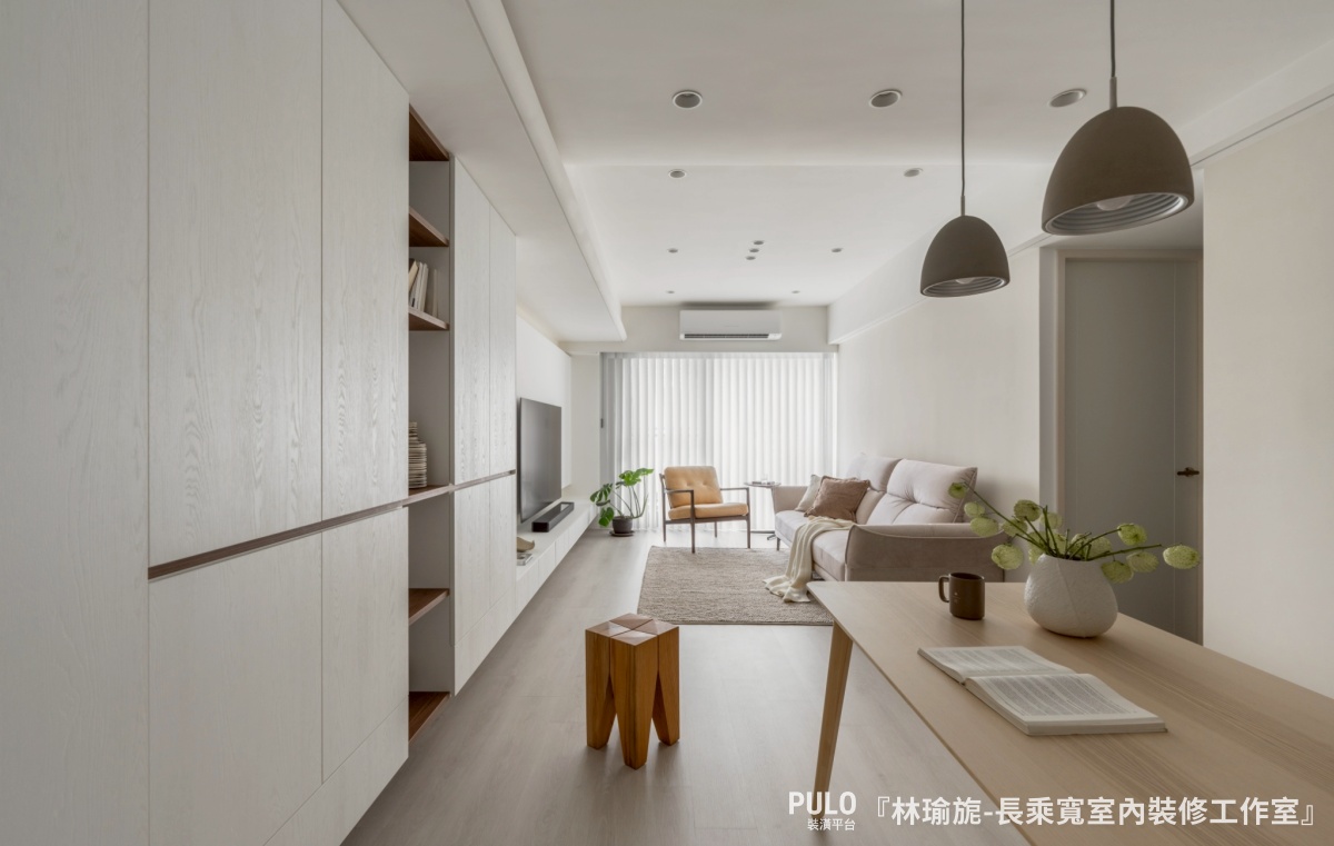 台中室內設計二：純白木質系統收納櫃，打造北歐簡約溫度-長乘寬室內裝修工作室台中室內設計作品 - PULO裝潢平台