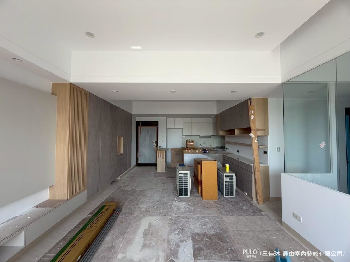 晨由室內裝修有限公司台南室內設計作品 - PULO裝潢平台 30坪台南室內設計開箱:霧白奶油風與玻璃書房,打造貓咪也愛的透光極簡宅 - 晨由室內裝修有限公司作品 - PULO裝潢平台