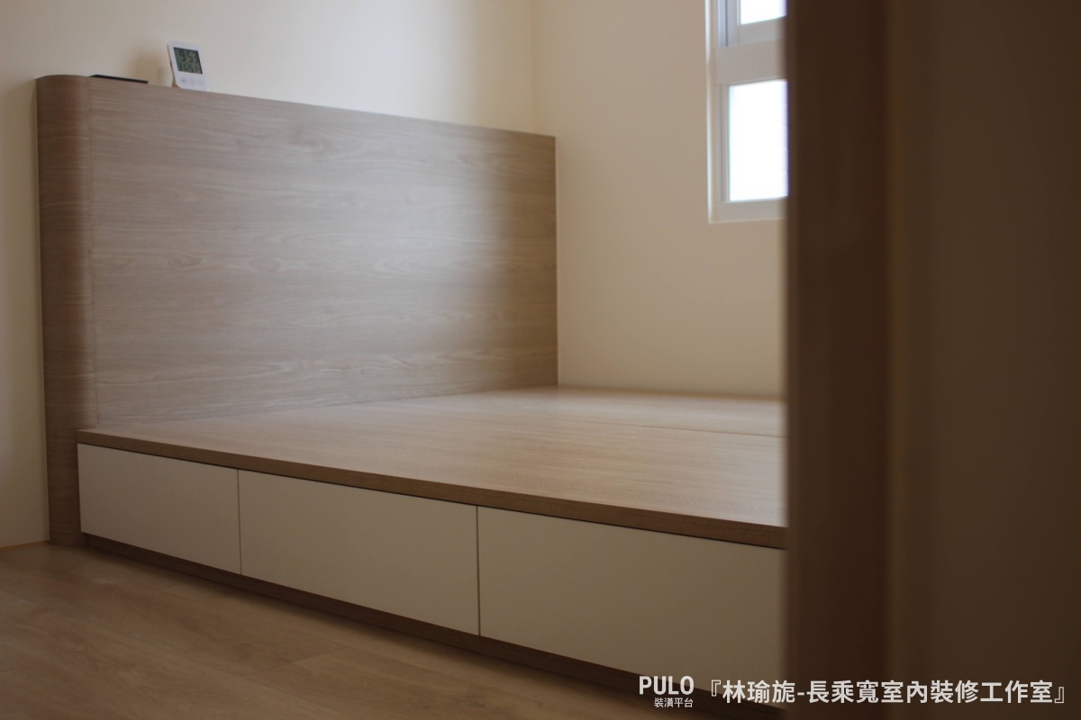 台中室內設計實例|司曼特電視牆,打造小宅的日常質感 - 長乘寬室內裝修工作室作品 - PULO裝潢平台 台中室內設計實例|司曼特電視牆,打造小宅的日常質感 - 長乘寬室內裝修工作室作品 - PULO裝潢平台