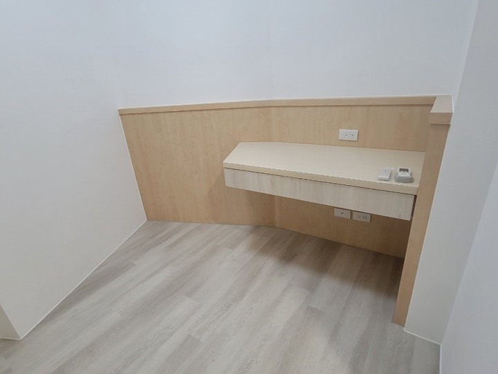 新北板橋24坪老屋翻新,畸零格局北歐風裝潢 新北板橋24坪老屋翻新,畸零格局北歐風裝潢