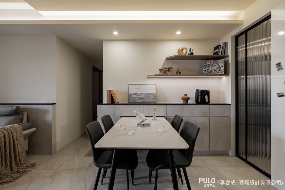 小坪數客廳餐廳合一怎麼設計？5大動線、隔間、收納技巧，小宅不再擁擠！ 森曦設計有限公司作品- PULO裝潢平台