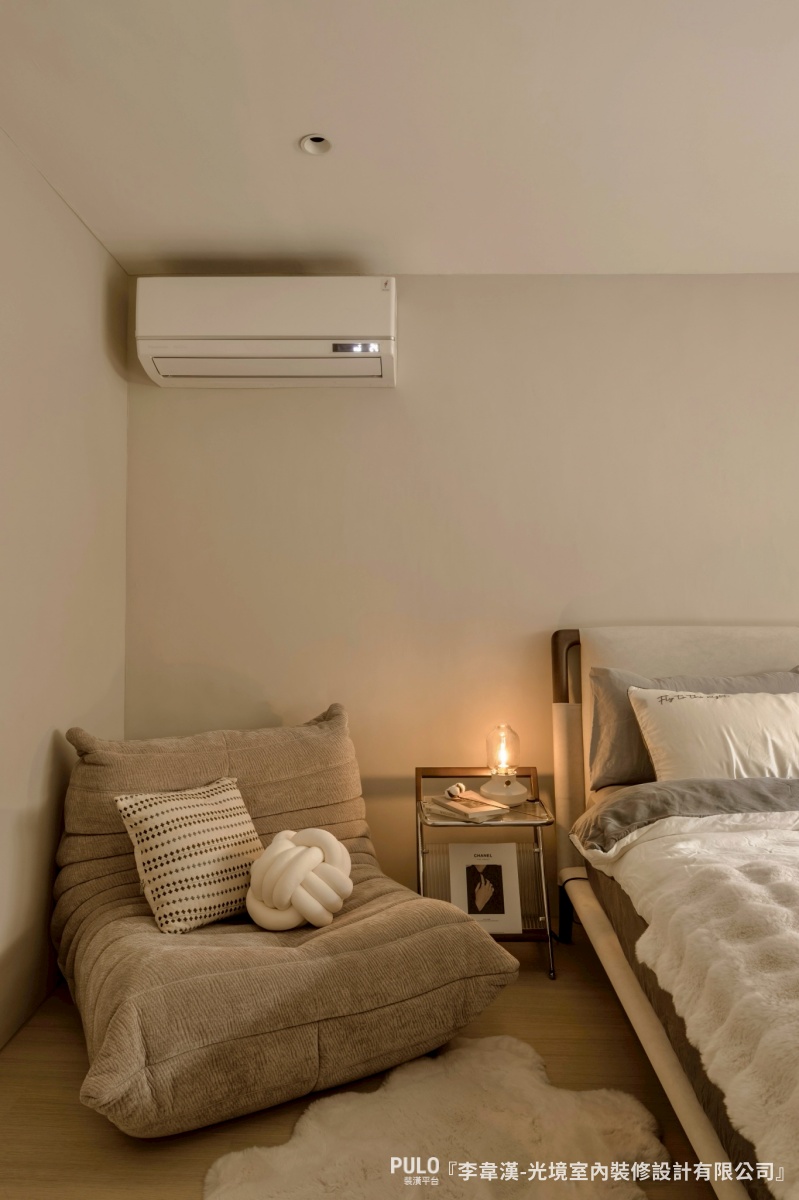 光境室內裝修設計有限公司侘寂風設計- PULO裝潢平台 侘寂風裝潢懶人包:3大元素與配色筆記,小坪數也能打造侘寂風客廳!光境室內裝修設計有限公司侘寂風設計- PULO裝潢平台