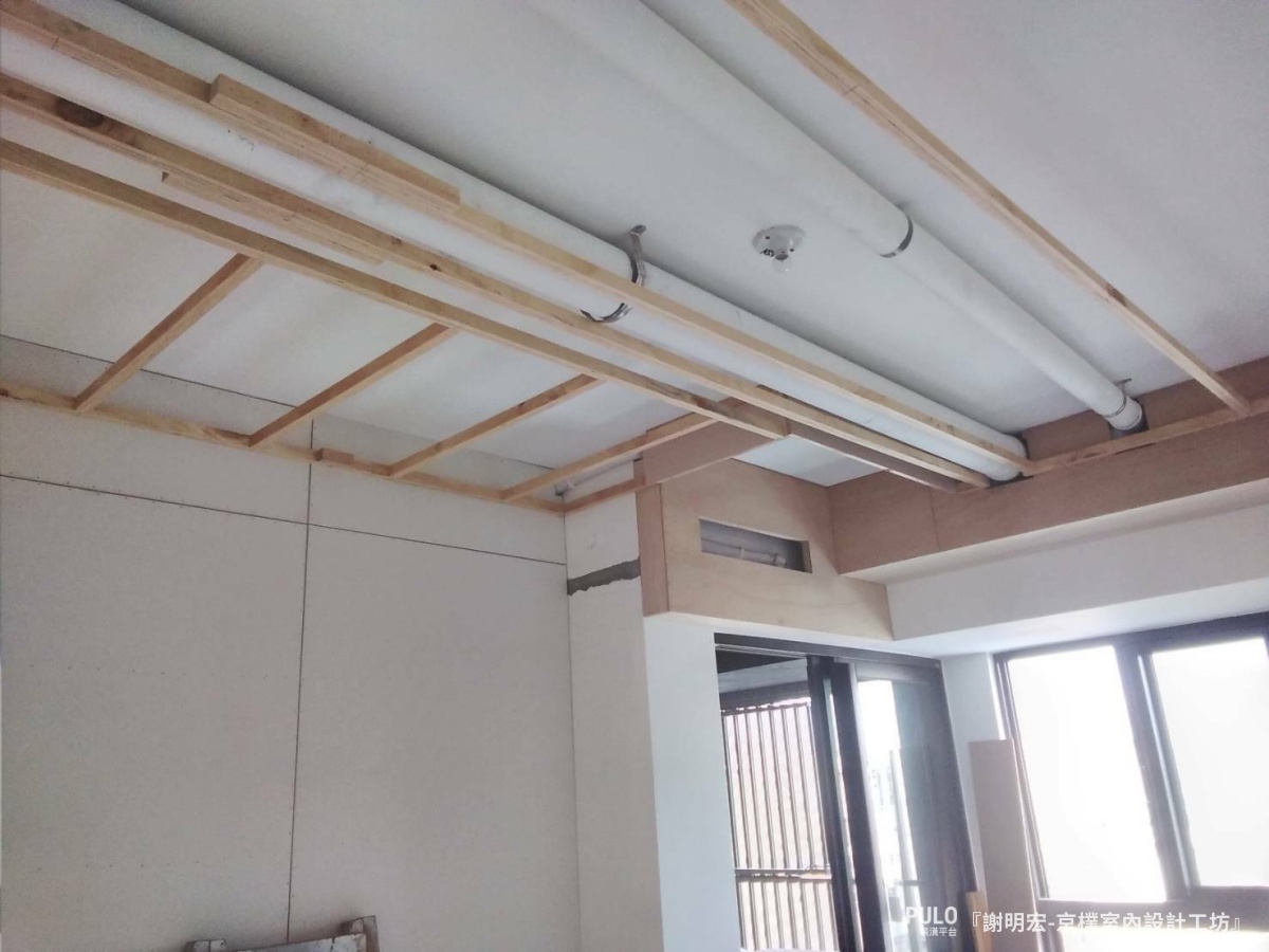 京樸室內設計工坊輕裝潢作品 - PULO裝潢平台 【15坪輕裝潢實例】木作天花板包覆術,完美隱藏小宅排油煙管線 - 京樸室內設計工坊輕裝潢作品 - PULO裝潢平台