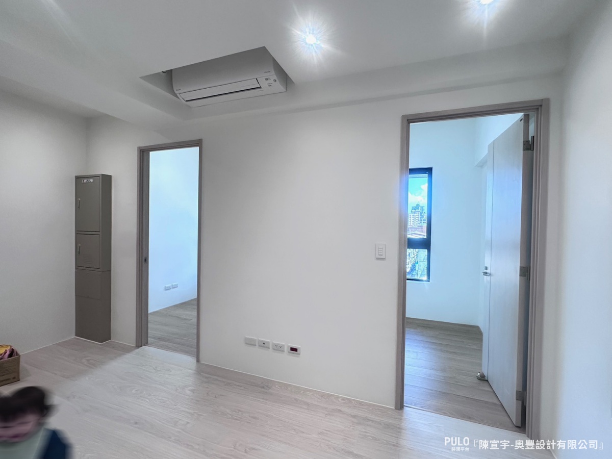 奧豐設計有限公司木作天花板作品 - PULO裝潢平台 木作天花板這樣做:用「圓弧包樑」化解管線外露,小宅輕裝潢必看 - 奧豐設計有限公司木作天花板作品 - PULO裝潢平台